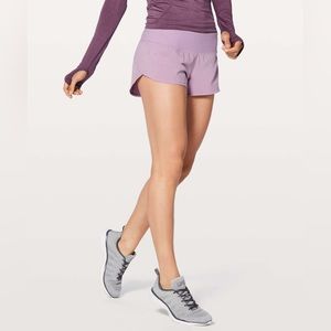 Lululemon Speed Up Short 2.5"
Lilac Quartz 4